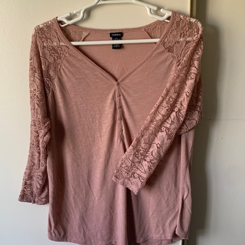 Light weight, lace long sleeves!